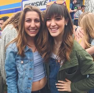 Meet your Posher, Caitlin